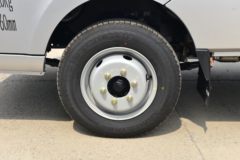 欧铃汽车 V5 1.6L CNG 105马力 3.01米双排栏板微卡(国六)(ZB1035VSD5L)