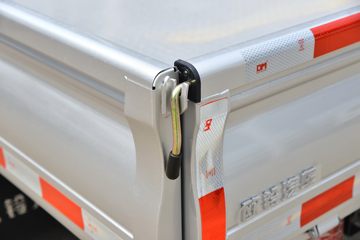 ŷ������ V5 1.6L CNG 105���� 3.01��˫������΢��(����)ͼƬ