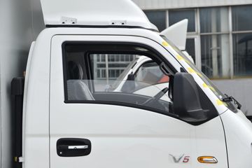 ŷ������ V5ϵ�� 1.6L 105���� CNG 4.005�׵�����ʽ�Ῠ(����)ͼƬ