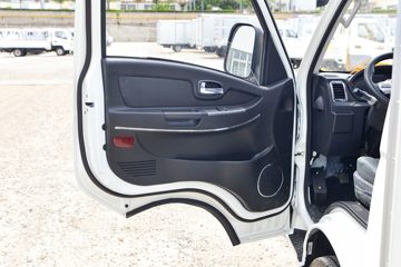 ŷ V5ϵ 1.6L 105 CNG 4.005׵ʽῨ()(ZB5035XXYVDD2L) ͼƬ