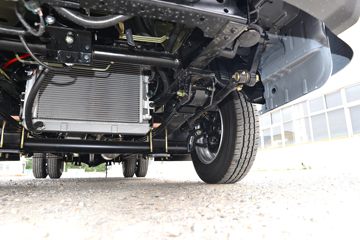 ŷ V5ϵ 1.6L 105 CNG 4.005׵ʽῨ()(ZB5035XXYVDD2L) ͼƬ
