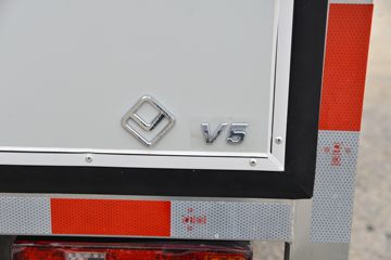 ŷ V5ϵ 1.6L 105 CNG 4.005׵ʽῨ()(ZB5035XXYVDD2L) ͼƬ