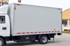欧铃汽车 V5系列 1.6L 105马力 CNG 4.005米单排厢式轻卡(国六)(ZB5035XXYVDD2L)