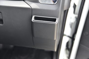 Զ�� ����V5E ��׼�� 4.3T 3.95�׵��Ŵ��綯��ʽ΢��(ZB5040XXYBEVVDD2)66.84kWhͼƬ