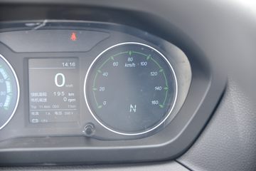 Զ�� ����V5E ��׼�� 4.3T 3.95�׵��Ŵ��綯��ʽ΢��(ZB5040XXYBEVVDD2)66.84kWhͼƬ