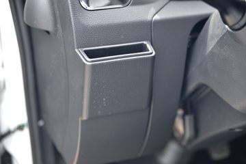 Զ�� ����V5E ��׼�� 4.3T 3.95�׵��Ŵ��綯��ʽ΢��(ZB5040XXYBEVVDD2)66.84kWhͼƬ