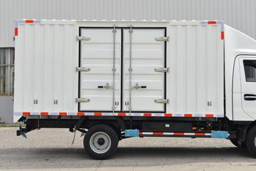 Զ�� ����V5E ��׼�� 4.3T 3.95�׵��Ŵ��綯��ʽ΢��(ZB5040XXYBEVVDD2)66.84kWhͼƬ