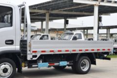 欧铃汽车 金利卡II 115马力 3.7米单排栏板轻卡(国六)(ZB1040KDD2L)