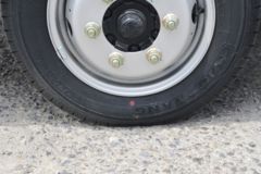 欧铃汽车 金利卡II 115马力 3.7米单排厢式轻卡(ZB5040XXYKDD2L)