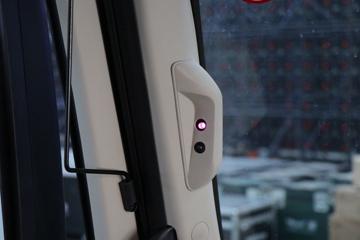 �������� ����HK 680���� 6X4 AMT�Զ���ǣ����ͼƬ