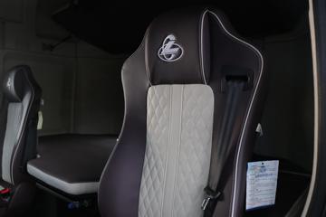 �������� ����HK 680���� 6X4 AMT�Զ���ǣ����ͼƬ