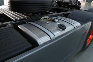 �������� ����HK 680���� 6X4 AMT�Զ���ǣ����ͼƬ