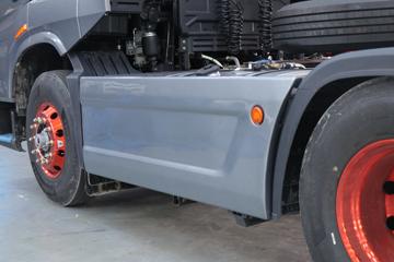 �������� ����HK 680���� 6X4 AMT�Զ���ǣ����ͼƬ