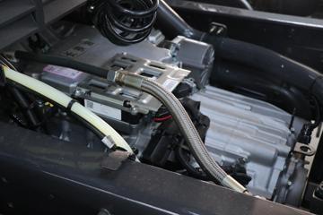 �������� ����HK 680���� 6X4 AMT�Զ���ǣ����ͼƬ