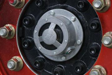 �������� ����HK 680���� 6X4 AMT�Զ���ǣ����ͼƬ