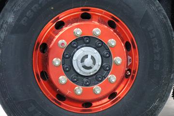 �������� ����HK 680���� 6X4 AMT�Զ���ǣ����ͼƬ