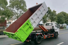 中国重汽 豪曼H3 160马力 4X2 车厢可卸式垃圾车(帝王环卫牌)(HDW5049ZXXZZ6) 中国重汽 豪曼H3 160马力 4X2 车厢可卸式垃圾车(帝王环卫牌)(HDW5049ZXXZZ6)