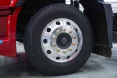 东风柳汽 乘龙H5V 290马力 4X2 6.8米AMT自动档仓栅式载货车(国六)(LZ5180CCYH5AC1)