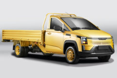 五菱首款油电混动，黄金卡正式上线，满足您不同的续航需求