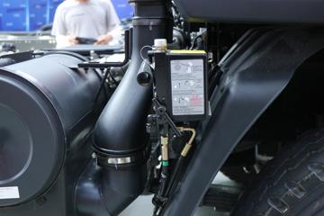 �������� ����L3 200���� 4X2 4.2����ж��ͼƬ