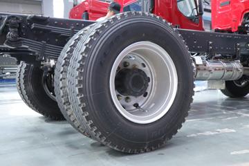 �������� ����L3 200���� 4X2 4.2����ж��ͼƬ