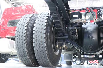 �������� ����L3 200���� 4X2 4.2����ж��ͼƬ