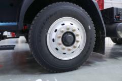 东风柳汽 乘龙L3 200马力 4X2 4.2米自卸车