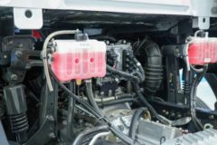 东风柳汽 乘龙H5V 4X2 6.8米混合动力厢式载货车15.6kWh