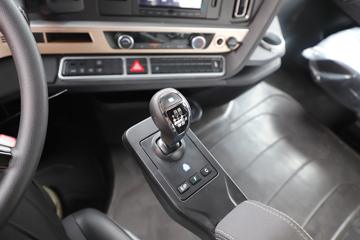 й HOWO TH7ؿ 530 6X4 AMTԶLNGǣ()(ZZ4257V384HF1LB)ͼƬ