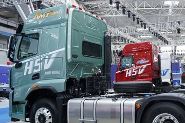 �������� ����H5V 480���� 6X4 AMT�Զ���ǣ����(LZ4253H7DC1)ͼƬ