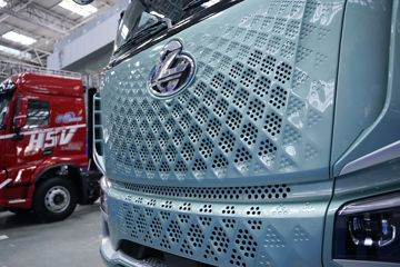 �������� ����H5V 480���� 6X4 AMT�Զ���ǣ����(LZ4253H7DC1)ͼƬ