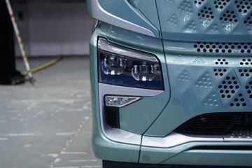 �������� ����H5V 480���� 6X4 AMT�Զ���ǣ����(LZ4253H7DC1)ͼƬ