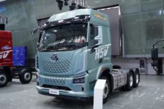 东风柳汽 乘龙H5V 480马力 6X4 AMT自动档牵引车(液缓)(LZ4250H5DC1)