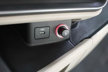 �������� ����H5V 480���� 6X4 AMT�Զ���ǣ����ͼƬ