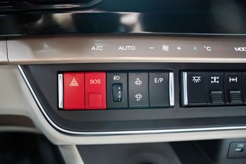 �������� ����H5V 480���� 6X4 AMT�Զ���ǣ����ͼƬ