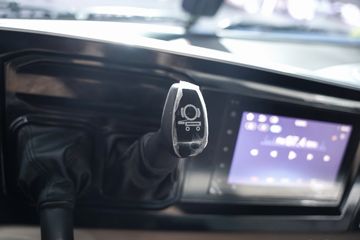 �������� ����H5V 480���� 6X4 AMT�Զ���ǣ����ͼƬ