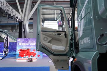 �������� ����H5V 480���� 6X4 AMT�Զ���ǣ����ͼƬ