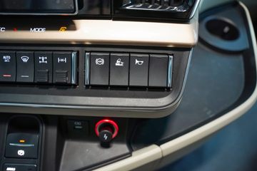 �������� ����HK�ؿ� 500���� 8X4 AMT�Զ��������ػ���ͼƬ