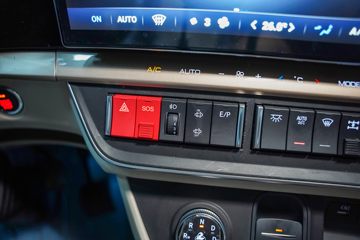 �������� ����HK�ؿ� 500���� 8X4 AMT�Զ��������ػ���ͼƬ