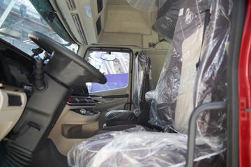 �������� ����HK�ؿ� 500���� 8X4 AMT�Զ��������ػ���ͼƬ