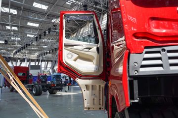 �������� ����HK�ؿ� 500���� 8X4 AMT�Զ��������ػ���ͼƬ