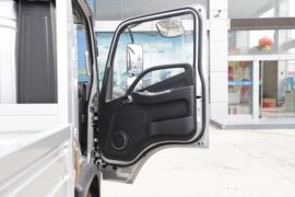 时代领航M6&nbsp;载货车驾驶室                                               图片
