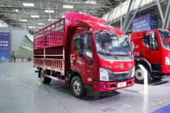 东风柳汽乘龙L2 2.5L柴油 180马力 法士特10档 4.165米单排仓栅式轻卡