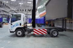 东风柳汽 乘龙L2 4.5T CNG插电式增程混合动力轻卡底盘15.68kWh