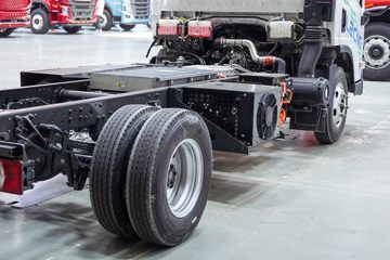 �������� ����L2 4.5T CNG���ʽ���̻�϶����Ῠ����15.68kWhͼƬ