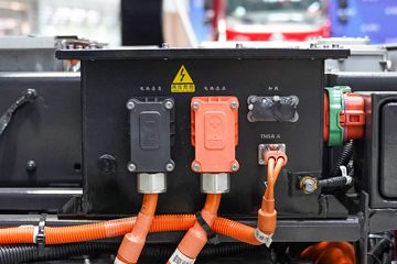 �������� ����L2 4.5T CNG���ʽ���̻�϶����Ῠ����15.68kWhͼƬ