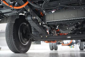 �������� ����L2 4.5T CNG���ʽ���̻�϶����Ῠ����15.68kWhͼƬ