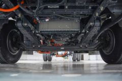 东风柳汽 乘龙L2 4.5T CNG插电式增程混合动力轻卡底盘15.68kWh