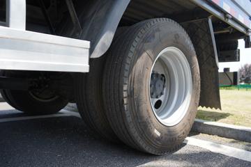 ���� ����ES6 4.5T 4.18�׵��Ų��ʽ��϶��������Ῠ15.5kWhͼƬ