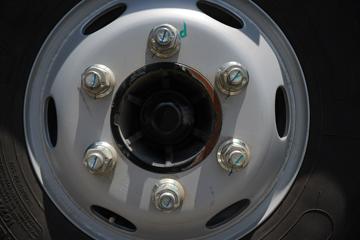 ���� ����ES6 4.5T 4.18�׵��Ų��ʽ��϶��������Ῠ15.5kWhͼƬ